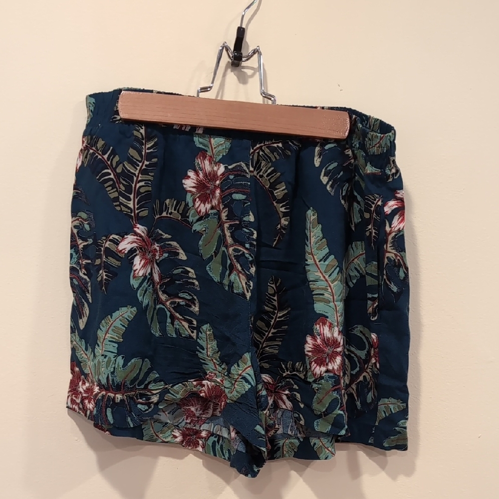 Wilfred Blue and Green High Waist Shorts